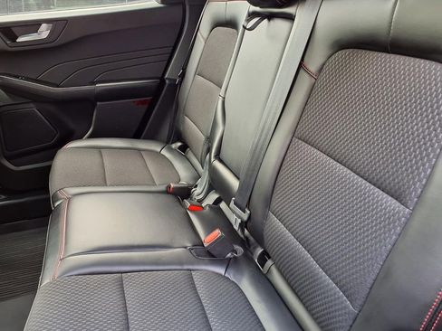 Used 2024 Ford Escape ST-Line w/ Tech Pack #1 AWD/4WD image 7