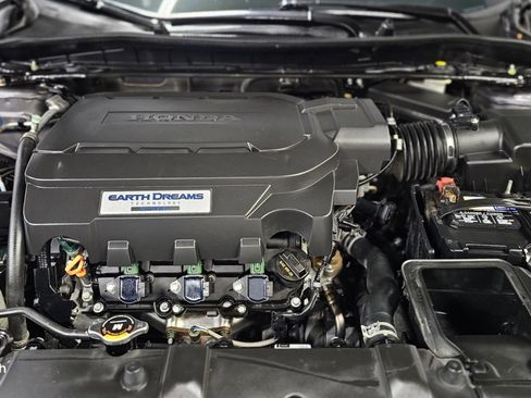 Used 2015 Honda Accord EX-L image 6