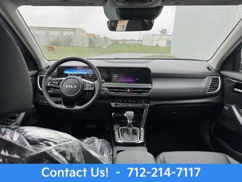 New 2026 Kia Seltos SX image 16