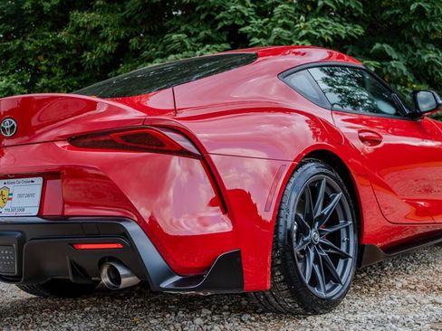 Used 2023 Toyota Supra Premium RWD image 5