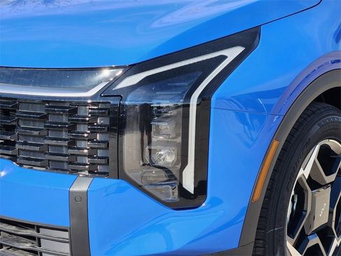 New 2026 Kia Sportage EX w/ EX Panorama Roof Package image 7