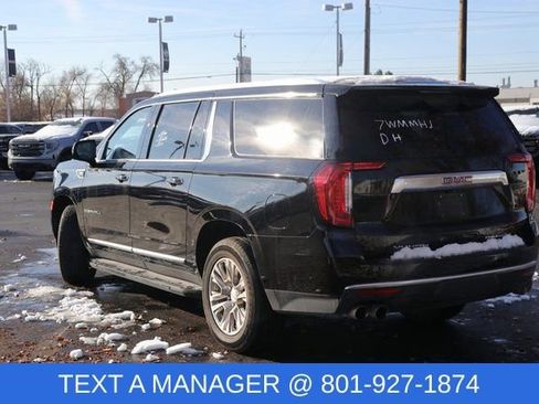 Used 2024 GMC Yukon XL Denali image 4
