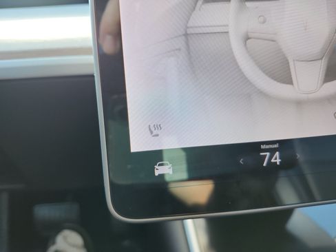 Used 2019 Tesla Model 3 Standard Range Plus RWD image 21