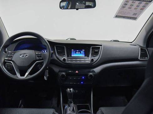 Used 2017 Hyundai Tucson SE FWD image 25