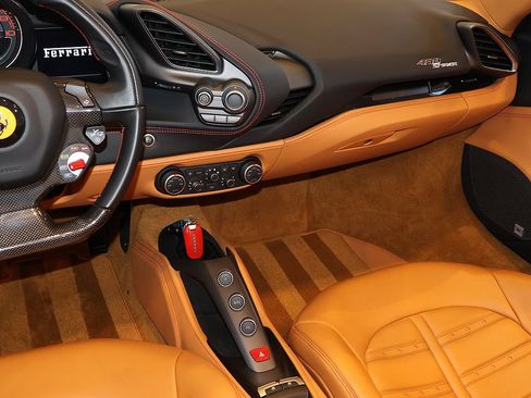 Certified 2019 Ferrari 488 Spider RWD image 87