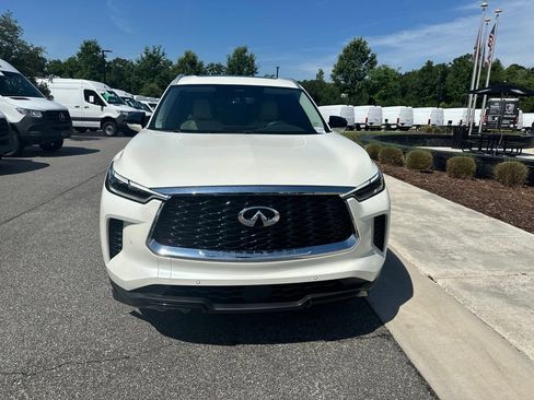Used 2023 INFINITI QX60 Luxe w/ Performance Audio Package AWD/4WD image 2