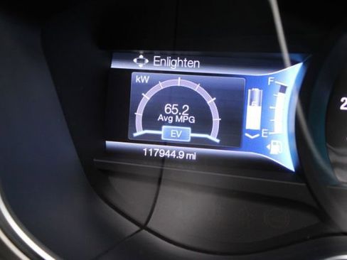 Used 2014 Ford Fusion Energi SE image 19