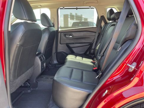 Certified 2023 Nissan Rogue SV w/ SV Premium Package FWD image 24