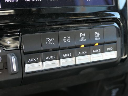 New 2025 RAM 5500 Tradesman RWD image 20
