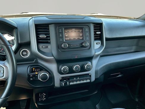 Used 2024 RAM 2500 Tradesman w/ Chrome Appearance Group AWD/4WD image 9