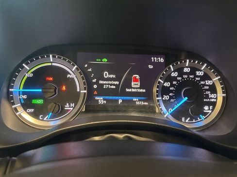 Used 2023 Toyota Highlander XLE image 19