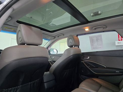 Used 2018 Hyundai Santa Fe SE w/ SE Ultimate Tech Package 03 image 26