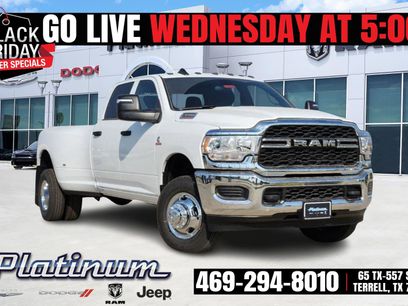 New 2024 RAM 3500 Tradesman w/ Chrome Appearance Group