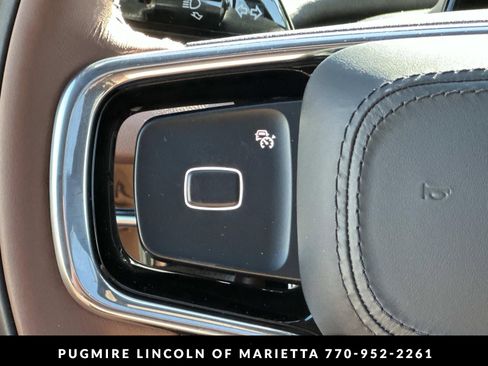 New 2026 Lincoln Navigator L Reserve AWD/4WD image 29