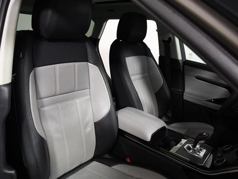 Used 2023 Land Rover Range Rover Evoque R-Dynamic S AWD/4WD image 20
