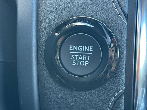 New 2026 Ford Expedition Platinum image 21