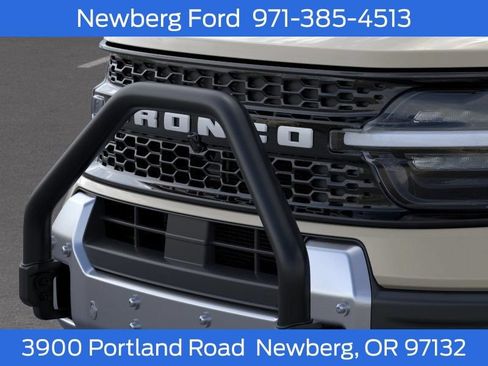 New 2025 Ford Bronco Sport Outer Banks w/ Sasquatch Outer Banks Package AWD/4WD image 17