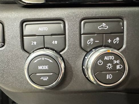 New 2026 GMC Sierra 1500 Elevation image 20