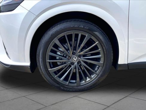 Certified 2024 Lexus RX 350 Premium w/ Convenience Package AWD/4WD image 11