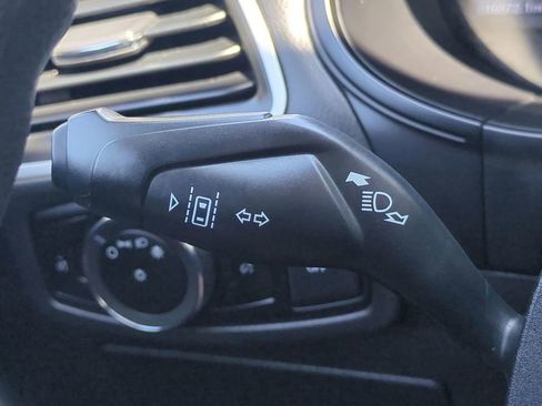 Certified 2024 Ford Edge SE image 27