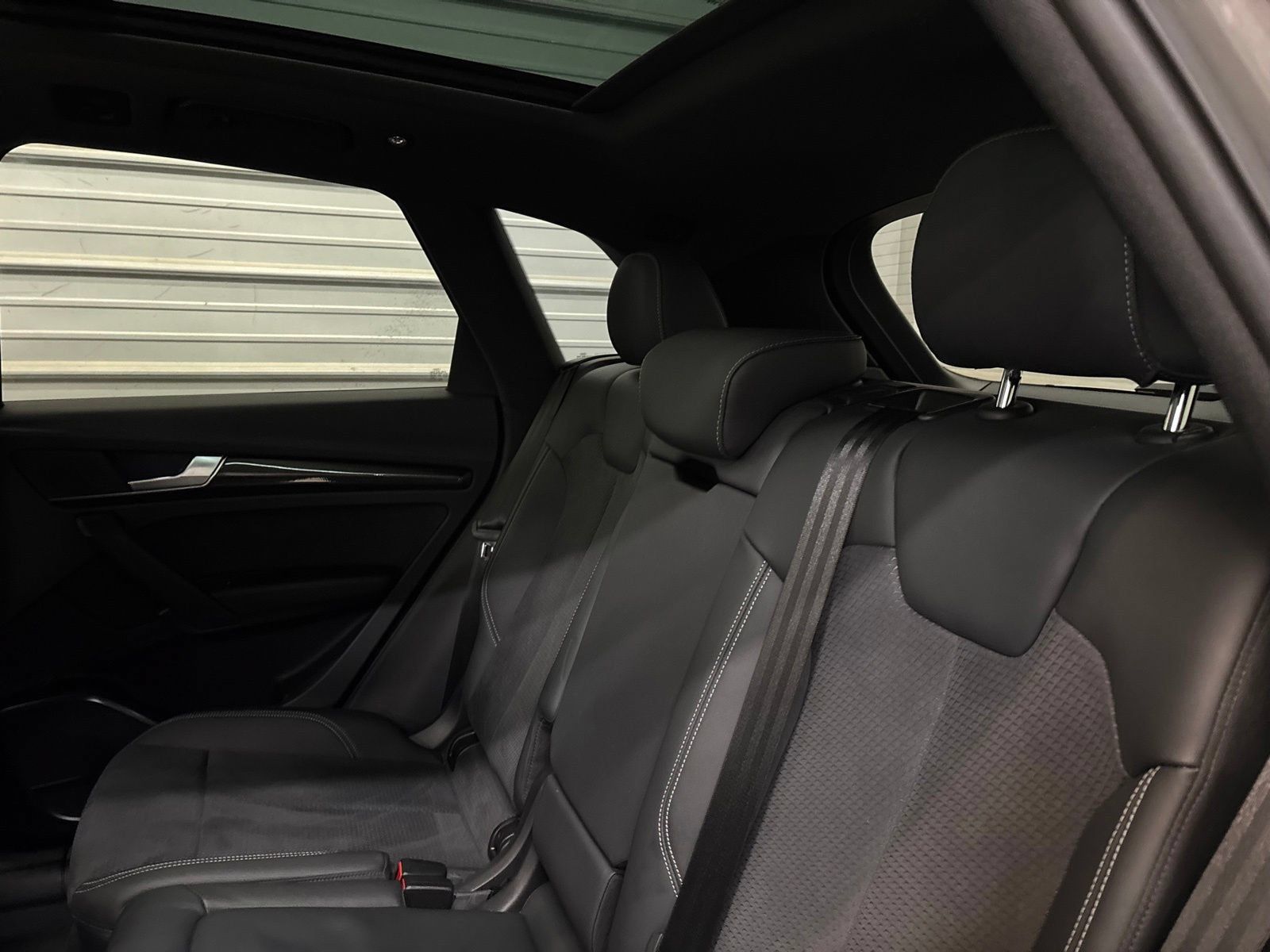 Used 2023 Audi SQ5 Premium w/ Convenience Package AWD/4WD image 26