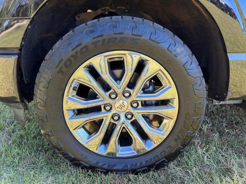 Used 2024 Ford F150 King Ranch w/ FX4 Off-Road Package image 50