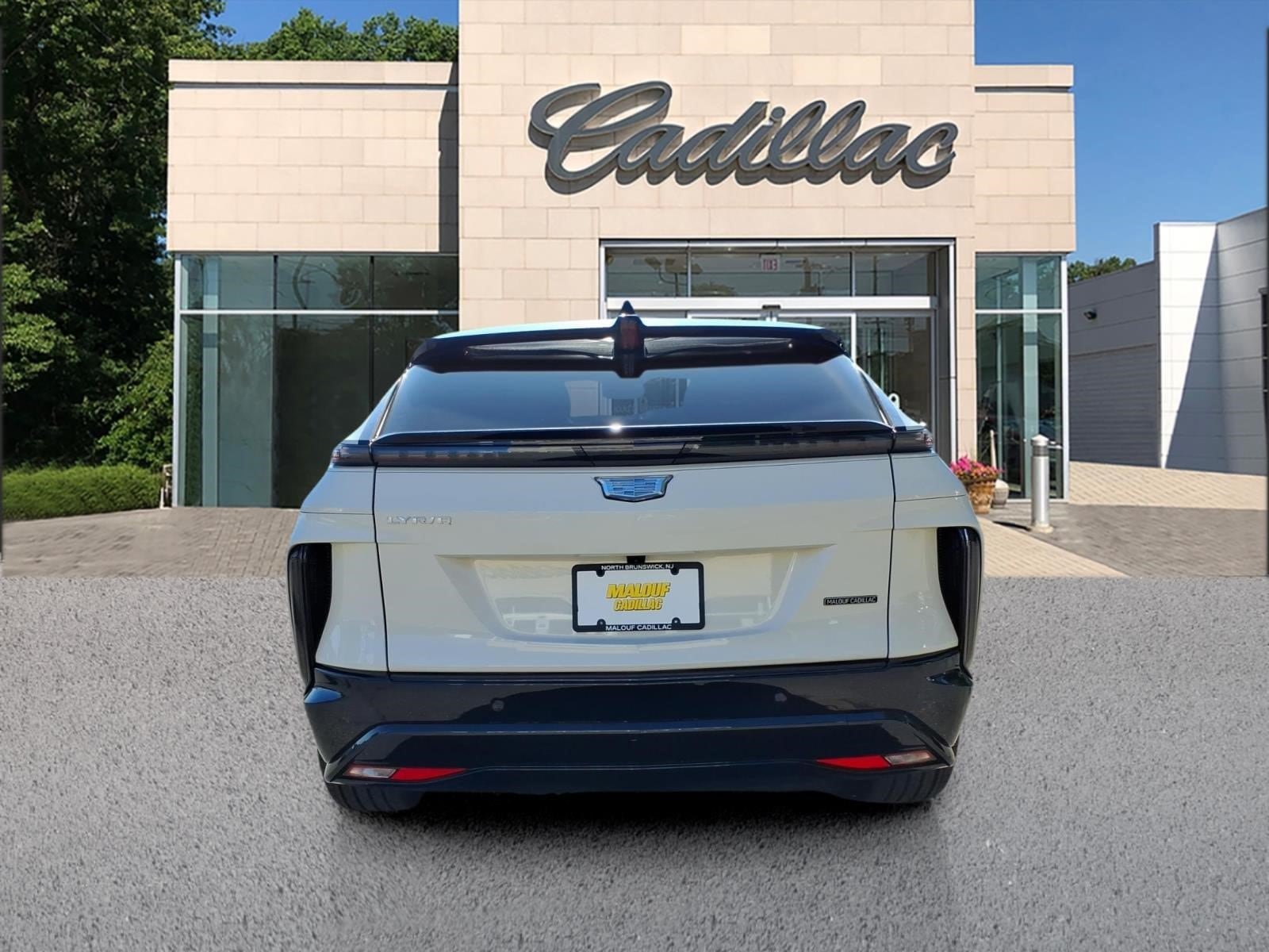 New 2027 Cadillac Lyriq Sport RWD image 4