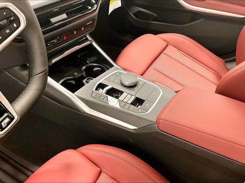 New 2026 BMW 330i xDrive Sedan w/ M Sport Package AWD/4WD image 20