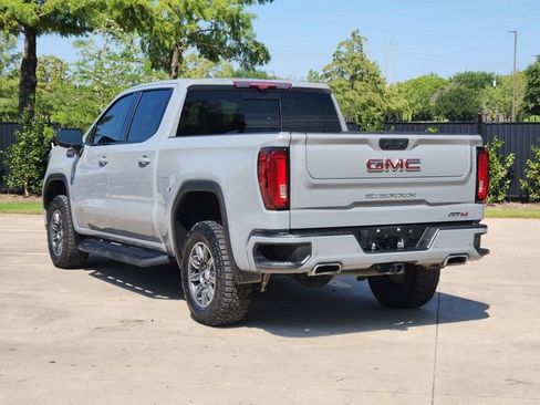 Used 2024 GMC Sierra 1500 AT4 w/ Technology Package AWD/4WD image 8
