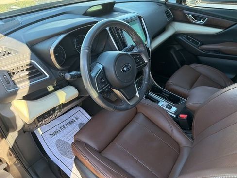 Used 2022 Subaru Ascent Touring image 11
