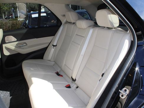 Certified 2022 Mercedes-Benz GLE 350 4MATIC image 27