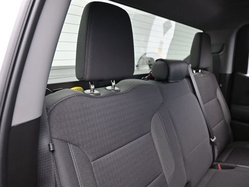 Used 2023 Chevrolet Silverado 1500 Custom RWD image 32