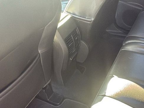 Used 2015 Ford Escape Titanium w/ Equipment Group 301A image 23