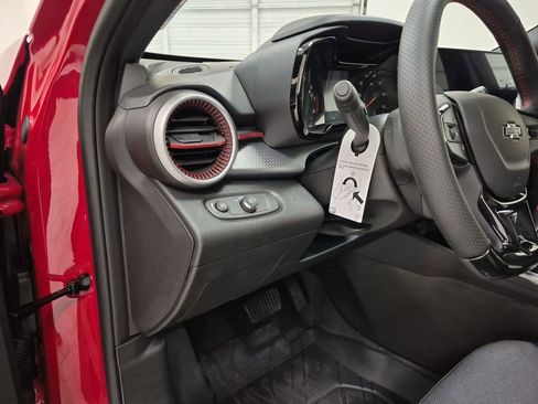 New 2026 Chevrolet Trax RS w/ Driver Confidence Package image 18