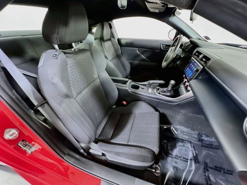 Used 2023 Toyota GR86 w/ ALL Weather Mat Package (TMS) RWD image 24