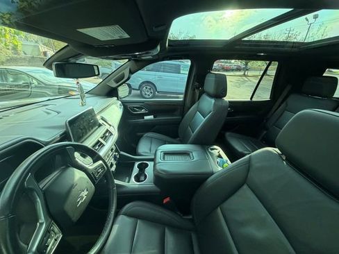 Used 2022 Chevrolet Tahoe Z71 w/ Z71 Off-Road Package image 3