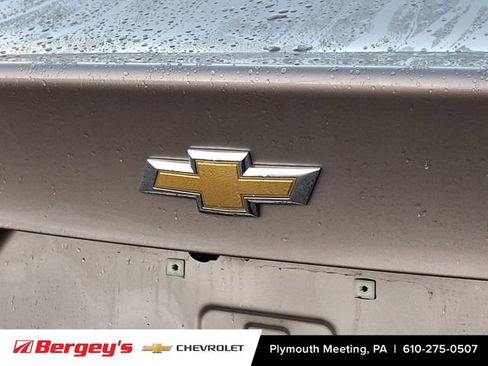 Used 2022 Chevrolet Malibu LS image 33