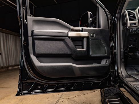 Used 2021 Ford F350 Lariat w/ Lariat Ultimate Package image 27