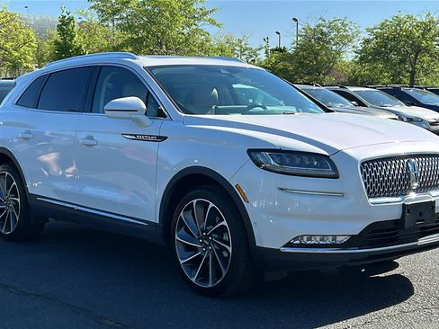 Used 2023 Lincoln Nautilus Reserve w/ Equipment Group 202A AWD/4WD image 3