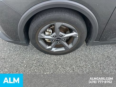 Used 2025 Kia K4 FWD image 12