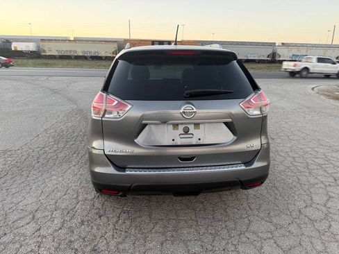 Used 2015 Nissan Rogue SV w/ SV Premium Package FWD image 7