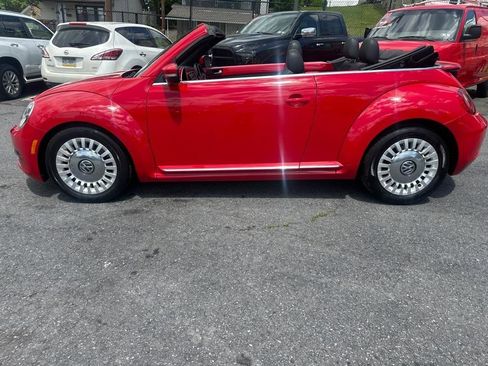 Used 2014 Volkswagen Beetle 1.8T FWD image 3