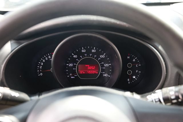 Used 2016 Kia Soul FWD image 31