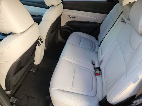 New 2026 Hyundai Tucson Limited image 32