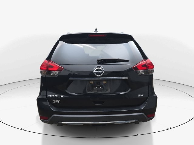 Used 2017 Nissan Rogue SV FWD image 7