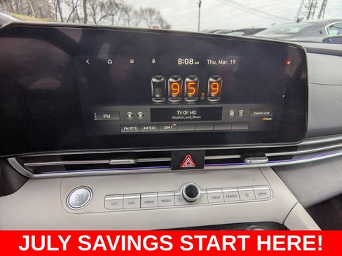 Used 2023 Hyundai Elantra Limited w/ Cargo Package FWD image 29