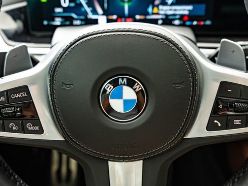 Used 2024 BMW X5 xDrive40i w/ M Sport Package AWD/4WD image 30