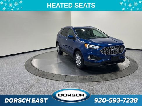 Used 2024 Ford Edge SEL w/ Convenience Package image 3