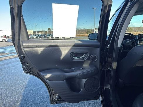 Used 2025 Honda HR-V EX-L image 23