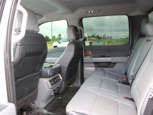 Used 2023 Ford F150 Lariat AWD/4WD image 21